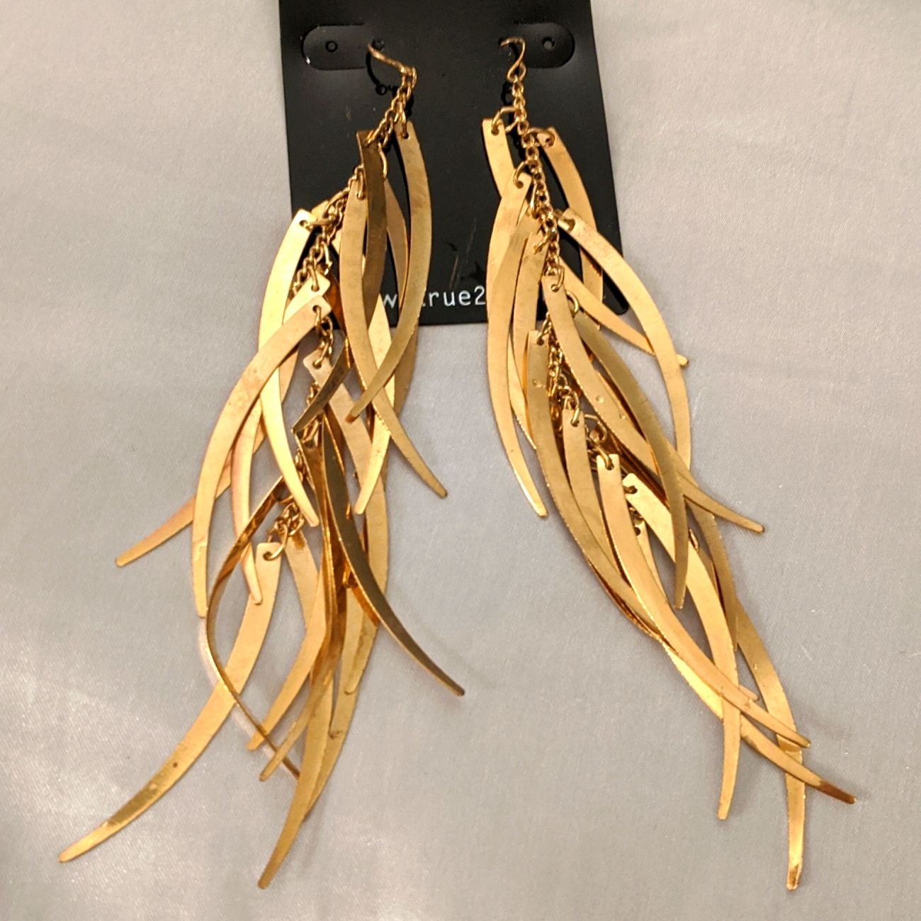 Nwt Vintage Rue 21 Dangling Earrings 18$